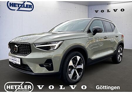 Volvo XC 40 B4 Plus Dark DCT 5 Türen