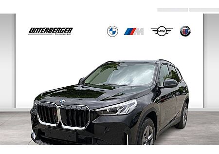 BMW X1 sDrive18i Steptronic 5 Türen