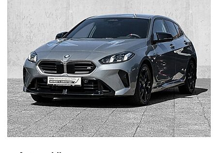 BMW 1er M135 xDrive A 5 Türen