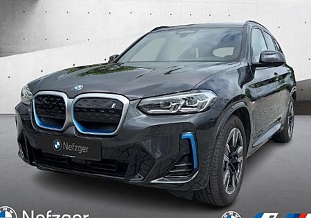 BMW iX3 INSPIRING 5 Türen