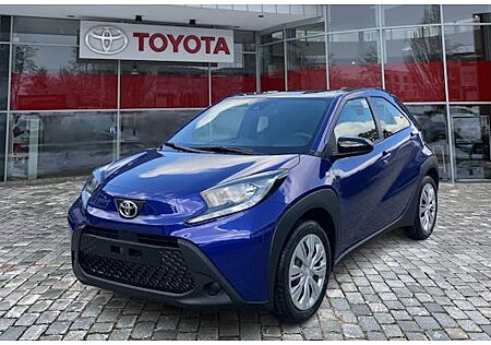 Toyota Aygo (X) Aygo (X) 1.0-l-VVT-i Business Edition S-CVT 5 Türen