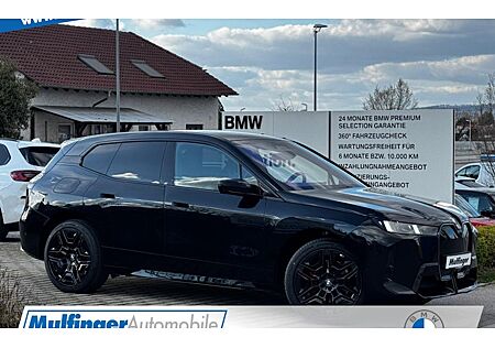BMW iX xDrive60 5 Türen