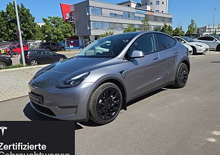 Tesla Model Y Long Range Dual Motor AWD 5 Türen