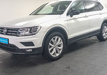 VW Tiguan Allspace 2.0 TDI SCR DSG 4MOTION UNITED 5 Türen