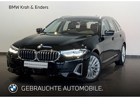 BMW 5er 540d xDrive Touring A 5 Türen