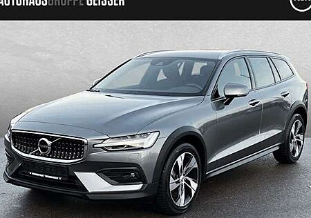 Volvo V60 CC B5 AWD Geartronic Pro 5 Türen