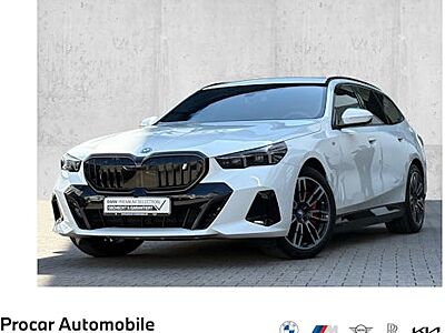 BMW i5 eDrive40 Touring 5 Türen