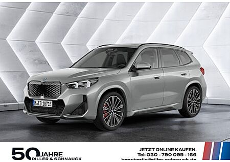 BMW iX1 xDrive30 5 Türen