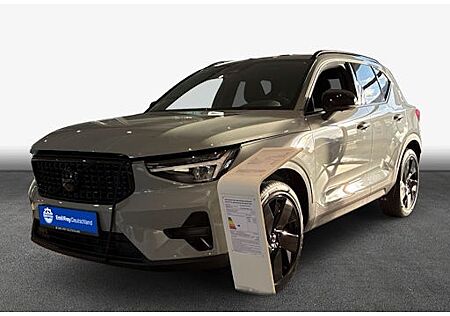 Volvo XC 40 B3 Black Edition Plus DCT 5 Türen
