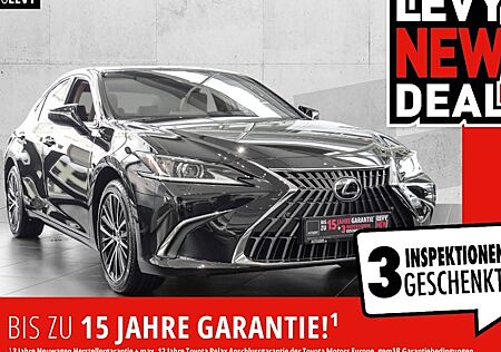 Lexus Andere 300h Business Line Automatik 4 Türen