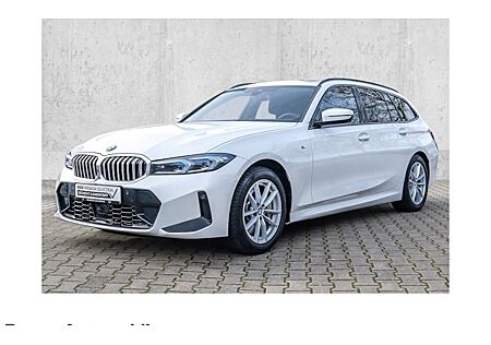 BMW 3er 330i xDrive Touring Automatic 5 Türen
