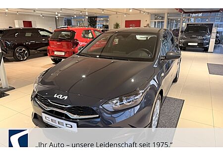 Kia Cee'd 1.5 T-GDI DCT Vision 5 Türen