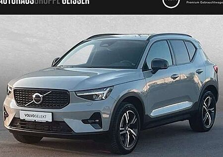 Volvo XC 40 B3 Plus Dark DCT 5 Türen