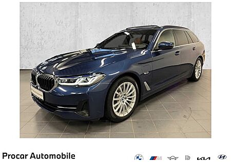 BMW 5er 530e Touring A 5 Türen