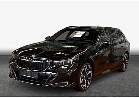 BMW 5er 520d xDrive Touring A 5 Türen
