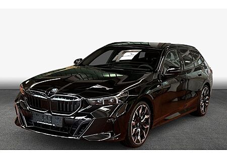 BMW 5er 520d xDrive Touring A 5 Türen