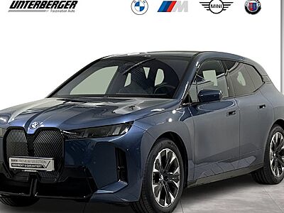 BMW iX xDrive45 5 Türen