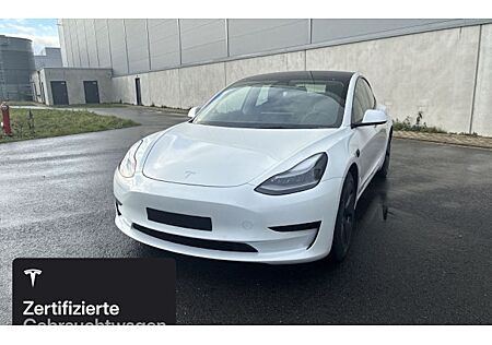 Tesla Model 3 Standard 4 Türen
