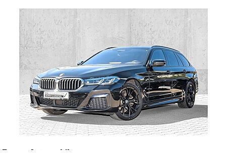 BMW 5er 520d xDrive Touring A 5 Türen