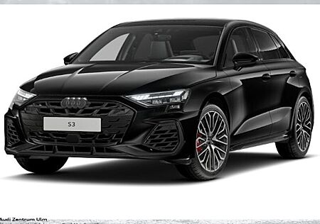 Audi S3 TFSI S tronic quattro 4 Türen