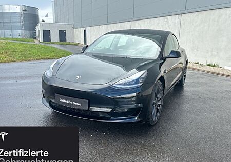 Tesla Model 3 Allradantrieb mit Dualmotor Performance 4 Türen