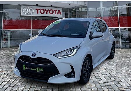 Toyota Yaris 1.5-l-VVT-i Hybrid CVT Business Edition 5 Türen