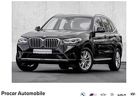 BMW X3 xDrive20 AT 5 Türen