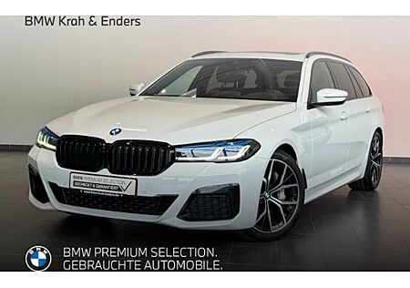 BMW 5er 540i xDrive Touring A 5 Türen