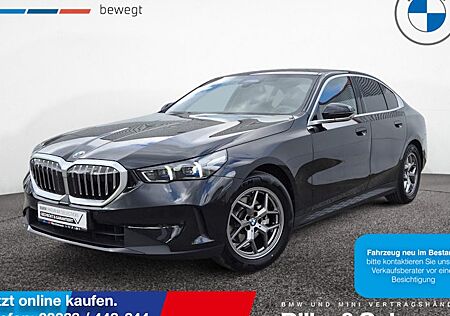 BMW 5er 520d xDrive A 4 Türen