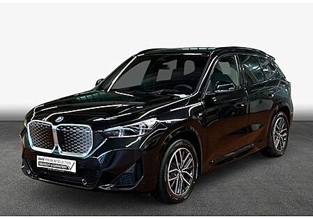 BMW iX1 xDrive30 5 Türen