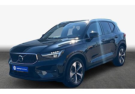 Volvo XC 40 B3 Core DCT 5 Türen
