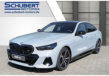 BMW i5 M60 xDrive 4 Türen