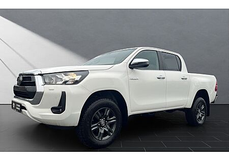 Toyota Hilux 4x4 Double Cab 2.4 D-4D Comfort Auto 4 Türen