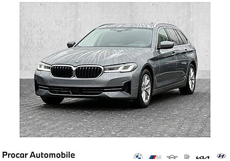 BMW 5er 520i Touring A 5 Türen