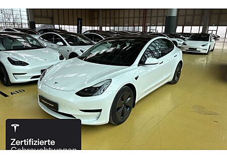 Tesla Model 3 Standard 4 Türen