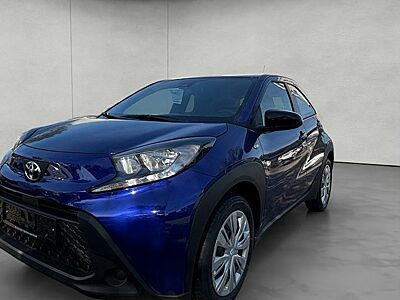 Toyota Aygo (X) 1.0-l-VVT-i Business Edition S-CVT 5 Türen
