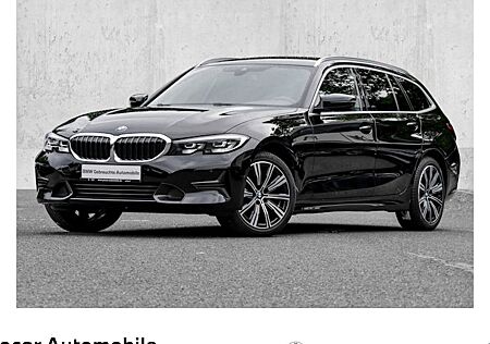 BMW 3er 320d Touring Sport Line Automatik 5 Türen