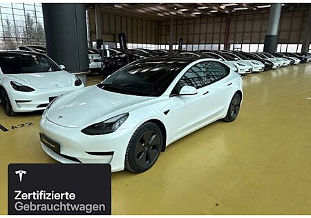 Tesla Model 3 Standard 4 Türen