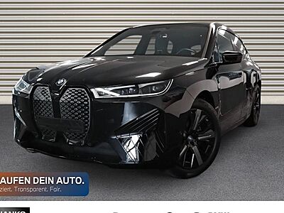 BMW iX 112kWh xDrive50 5 Türen