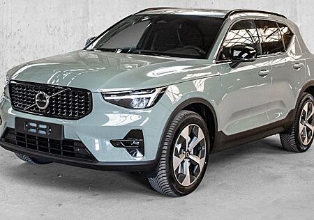 Volvo XC 40 B4 Plus Dark DCT 5 Türen