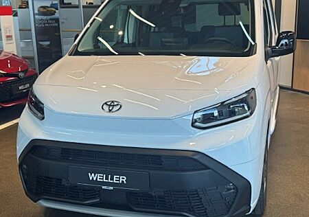 Toyota Proace City Verso 1,5-l-D-4D 96kW L1 Lounge Auto 5 Türen