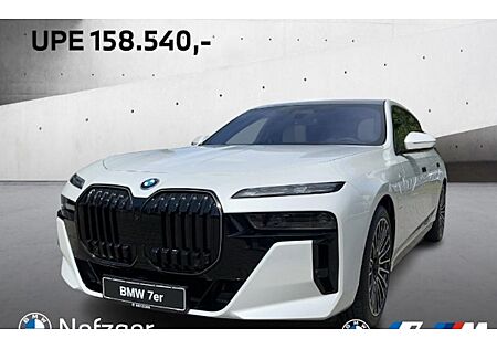 BMW 5er 550e xDrive Touring A 5 Türen