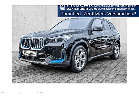BMW iX1 xDrive30 5 Türen