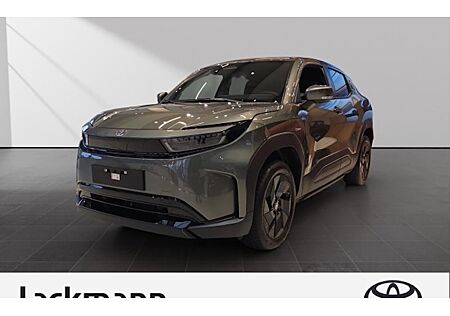 Toyota Urban Cruiser 61 kWh Teamplayer 5 Türen