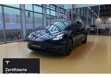 Tesla Model 3 Allradantrieb mit Dualmotor Performance 4 Türen