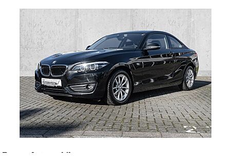 BMW 2er 220i Coupé 2 Türen