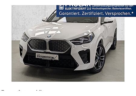 BMW iX2 xDrive30 5 Türen