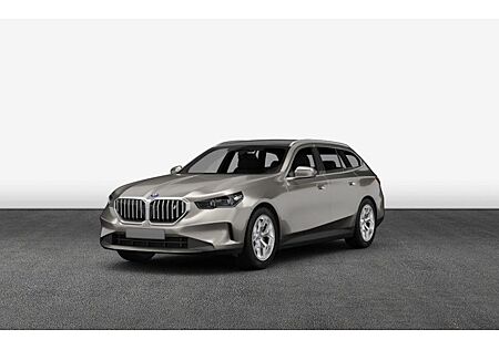 BMW i5 eDrive40 Touring 5 Türen