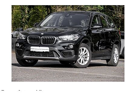BMW X1 sDrive18i Advantage 5 Türen
