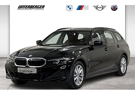 BMW 3er 320e xDrive Touring Auto 5 Türen